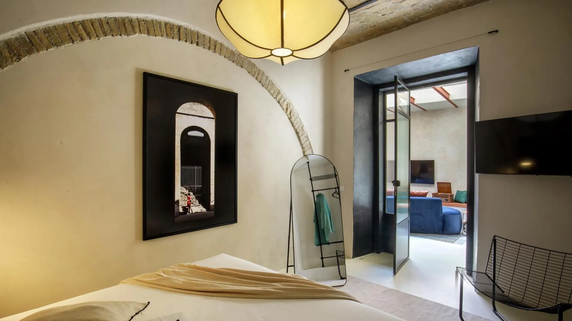 Officina Daplace Rome 0*,  Italy
